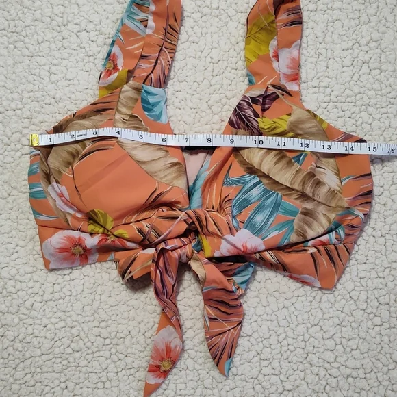 Parisian Cropped Top - Picture 7 of 7